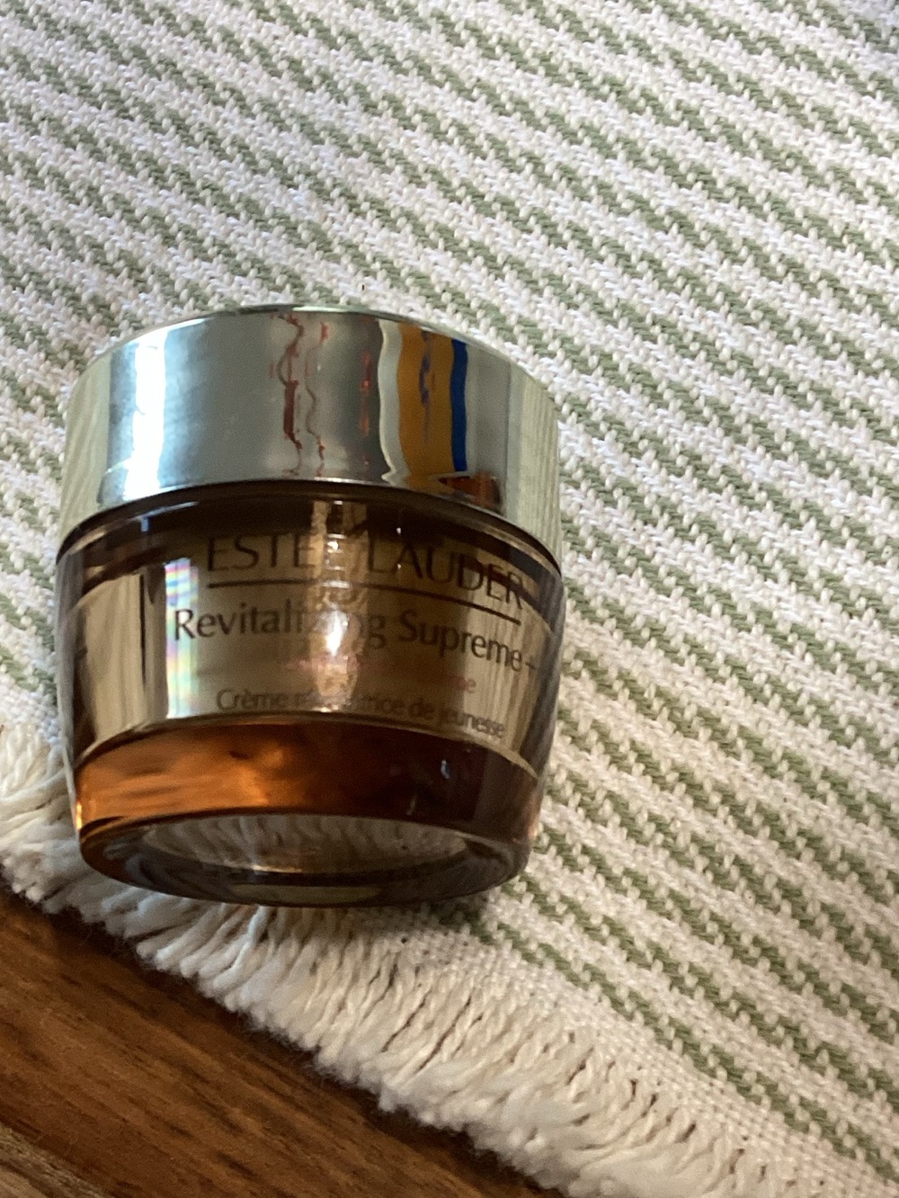 Estee  Lauder Revitalizing Supreme